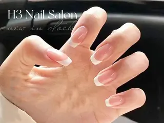 ロング H3 ネイル サロンのネイルデザイン