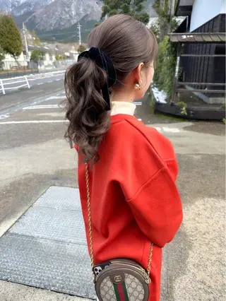 ロング カラー ヘアアレンジ autre所属・大久保 ひでなりのヘアスタイル