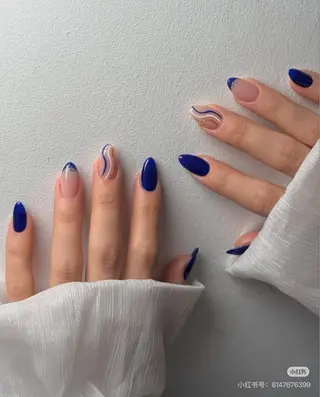 ネイル 高木 維麗絲のネイルデザイン