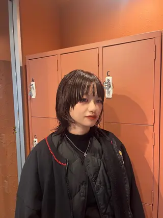 ミディアム パーマ Shion/ レイヤー/髪質改善のヘアスタイル