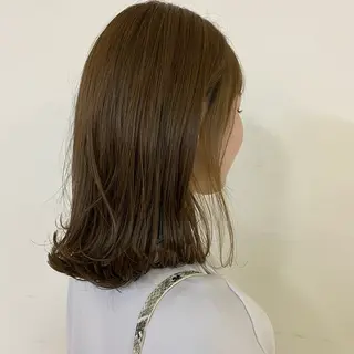 ミディアム ナチュラル/インナー /牧野 佑菜のヘアスタイル