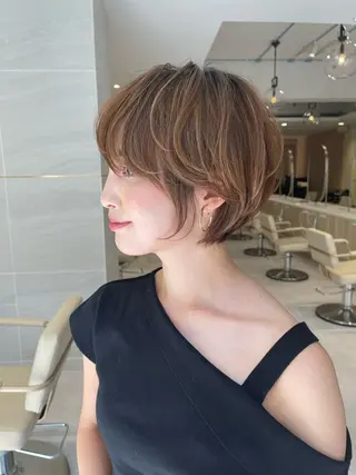 ショート カラー AUBE HAIR sereine　オーブヘアー　セレーヌ所属・💐くびれヘア/艶髪 山根　禎章のヘアスタイル