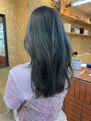 ロング JOULE'S(ジュール)所属・JOULE'S komariのヘアスタイル