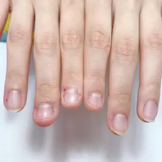 ネイル 深爪を断らない スカルプ高評価店のネイルデザイン