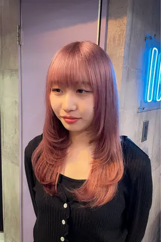 セミロング ハイトーン/ブリーチ /ウルフ⛓️MAKIのヘアスタイル