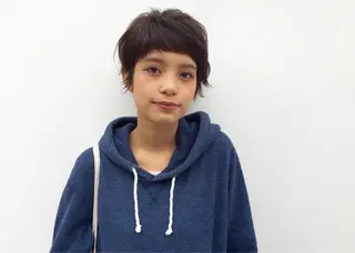 ショート カラー ミヤギ リュウキのヘアスタイル