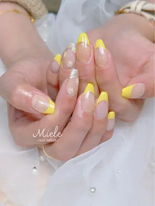 ネイル MieleNailSalon所属・miele nail ひな〈新大阪〉のネイルデザイン