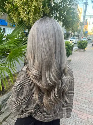 セミロング カラー Emma ecole所属・Emma ecole /栄/RIOのヘアスタイル