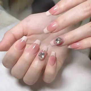ネイル U·Mi nail salon所属・U·Mi 上野御徒町容のネイルデザイン