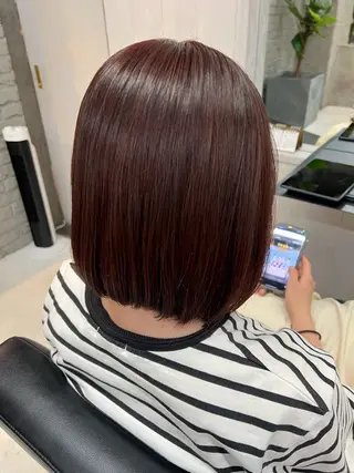 ショート カラー 吉安 里菜歩のヘアスタイル