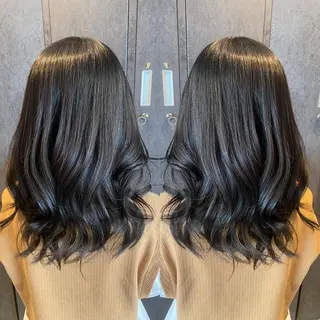 セミロング tocca 💜石田愛結💜のヘアスタイル