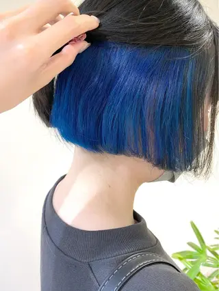 ミディアム カラー clomus所属・YUKA艶髪 🌸寛ぎ部屋のヘアスタイル