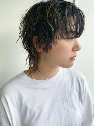 ショート nuu所属・💜ショート💜 ウルフ、ボブ二色亜美のヘアスタイル