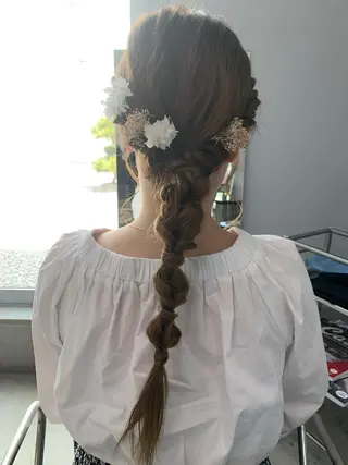 229所属・高橋 亜紀のヘアスタイル