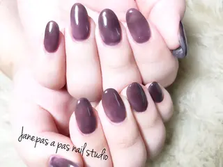 ネイル Yakko pas á pasのネイルデザイン