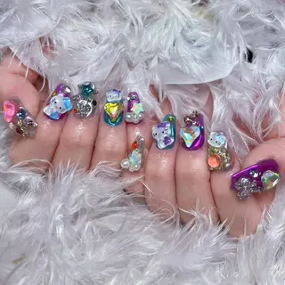 ネイル Diamond NAIL💝のネイルデザイン