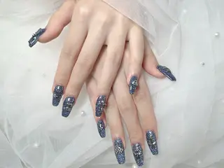 ネイル Laule'a Nail 新宿【ラウレアネイル】所属・Yu Yuのネイルデザイン