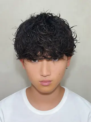 ショート パーマ メンズ パーマ職人DAIKI ツイスパ/波巻きのヘアスタイル
