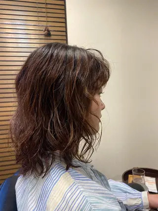 ミディアム 梅津 桜子のヘアスタイル