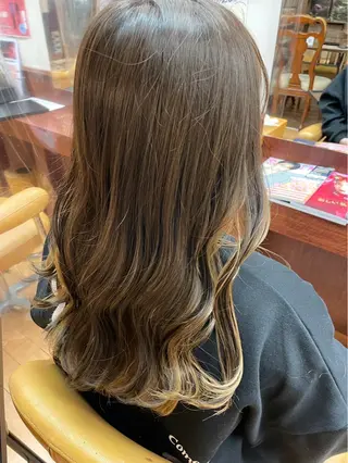 ロング カラー 🌈派手ハイトーン 🌈平山のヘアスタイル