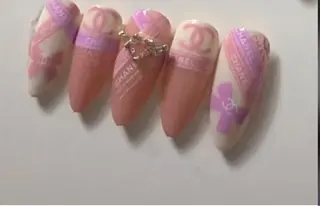 ネイル The Oneのネイルデザイン