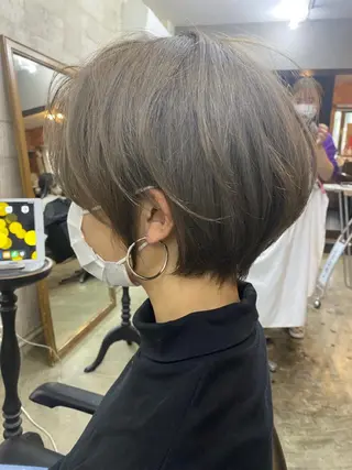 ショート PLUG hairdesignのヘアスタイル