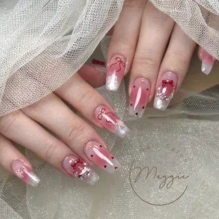 ネイル Maggie Nail🦩のネイルデザイン