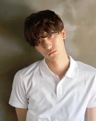 ショート カラー パーマ メンズ 木村陸弥 透明感/ 赤み消し/オリーブのヘアスタイル