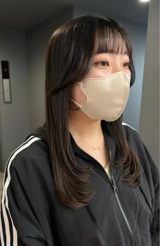 ミディアム 片山 朝陽のヘアスタイル