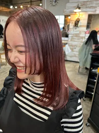 ミディアム カラー ツキノキ ミナのヘアスタイル