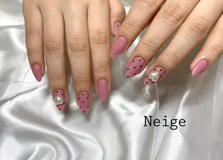 ネイル Neige所属・Neige 𓂃 aiのネイルデザイン
