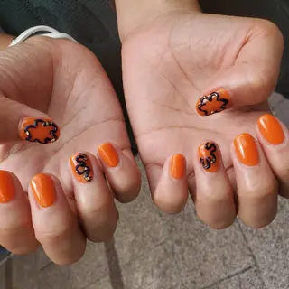 ネイル MOM 原宿店所属・MoM マムネイル原宿のネイルデザイン