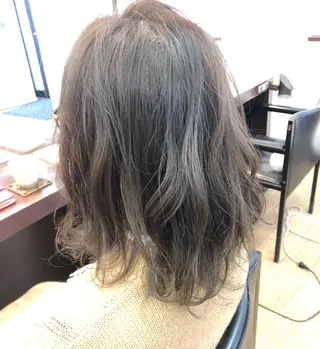 ミディアム カラー 松本 剛成のヘアスタイル