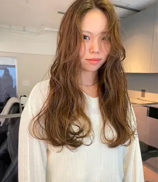 ロング カラー 透明感×レイヤーカッ ト🌼kiraraのヘアスタイル