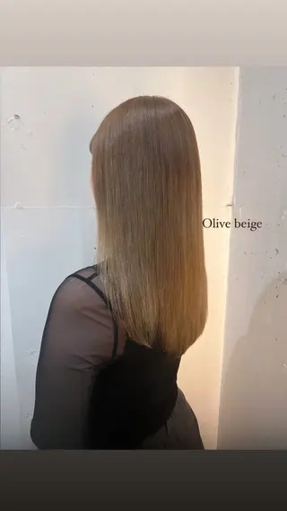 セミロング カラー GiseL アンリのヘアスタイル