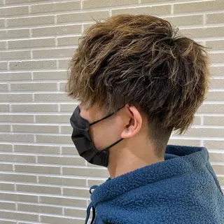 ショート カラー パーマ メンズ 赤本悠斗波巻きパーマ メンズパーマのヘアスタイル