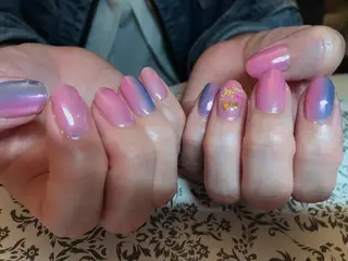 ネイル 髙城 亜紀のネイルデザイン