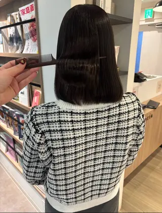 ミディアム モテ髪🫧赤み消し カラー表参道きょうこのヘアスタイル