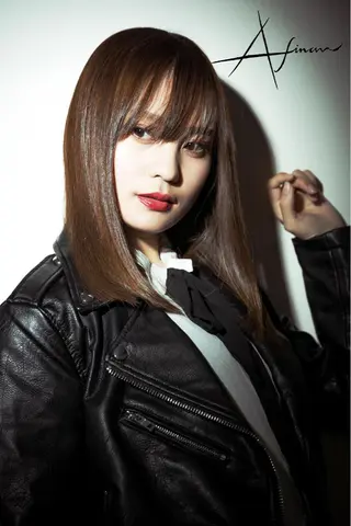 セミロング カラー レイヤー/ウルフ ハイトーンhiroのヘアスタイル