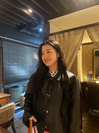 ロング レイヤー/透明感カラ ー/茅ヶ崎/momiのヘアスタイル