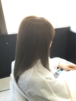 セミロング カラー ヘアアレンジ 🦖店長🦖pino #しのだスペシャルのヘアスタイル