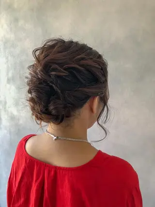 ミディアム ヘアアレンジ ✨ブリーチ特化✨ 💚Acchon💚のヘアスタイル