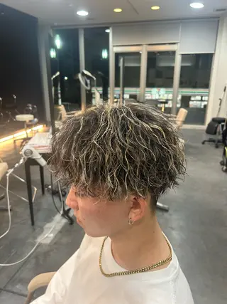 カラー パーマ メンズ Men's BIRTH by happiness 梅田中崎町店所属・RISA/大阪 /メンズ専門美容師のヘアスタイル