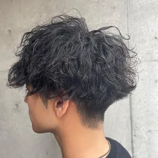 ショート パーマ 馬場 佑太のヘアスタイル
