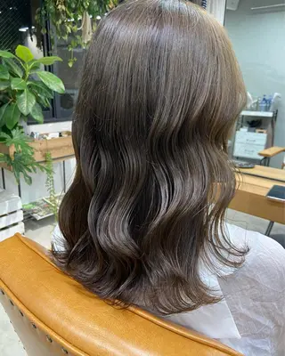 ミディアム 🍎韓国カラー licoris寛菜のヘアスタイル