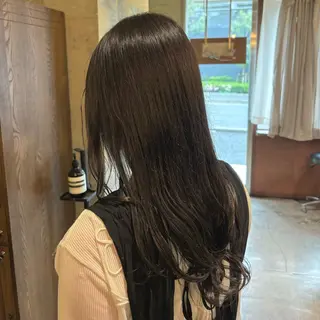 カラー 赤坂 柚和のヘアスタイル