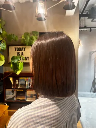 ショート カラー APHRODITE GINZA 御茶ノ水　神保町所属・🌼根本 風鈴🌼のヘアスタイル