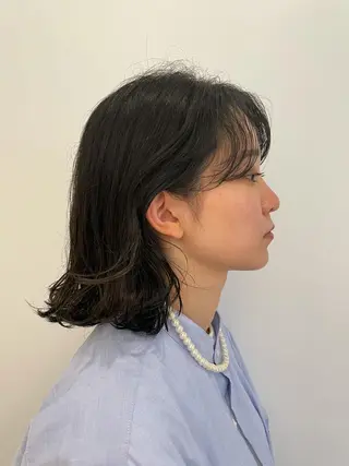 ミディアム カラー 斉藤 瑞恵のヘアスタイル