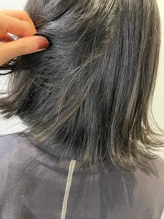 ショート カラー 斉藤 瑞恵のヘアスタイル