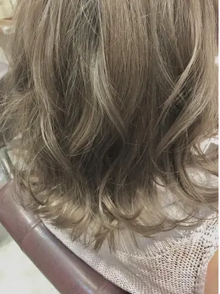 ミディアム カラー 透明感/ 美髪矯正/田中恭のヘアスタイル